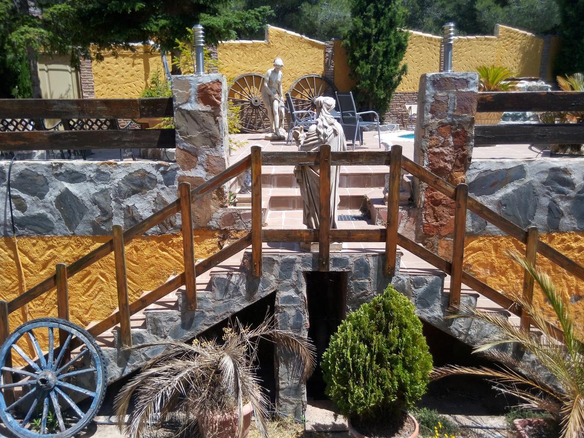 Hostal Sierra De Baza Esterno foto