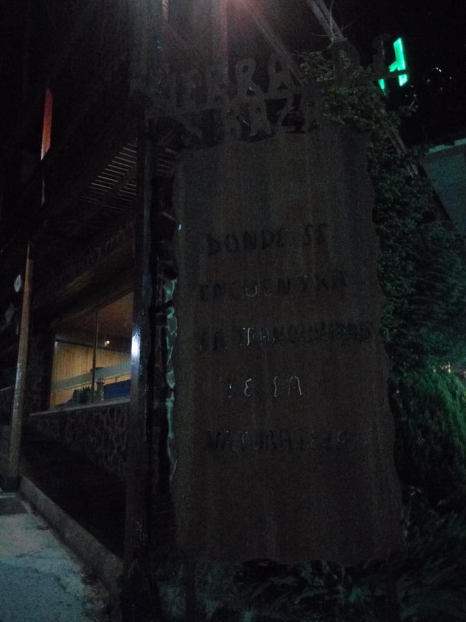 Hostal Sierra De Baza Esterno foto