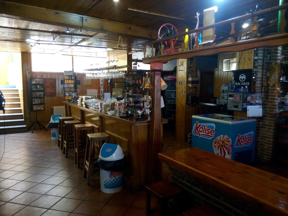 Hostal Sierra De Baza Esterno foto