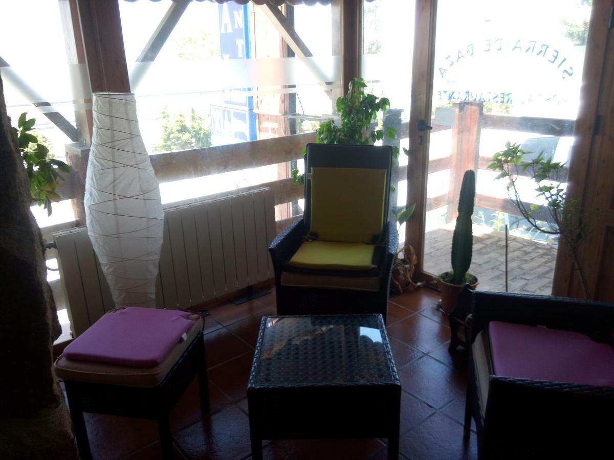 Hostal Sierra De Baza Esterno foto